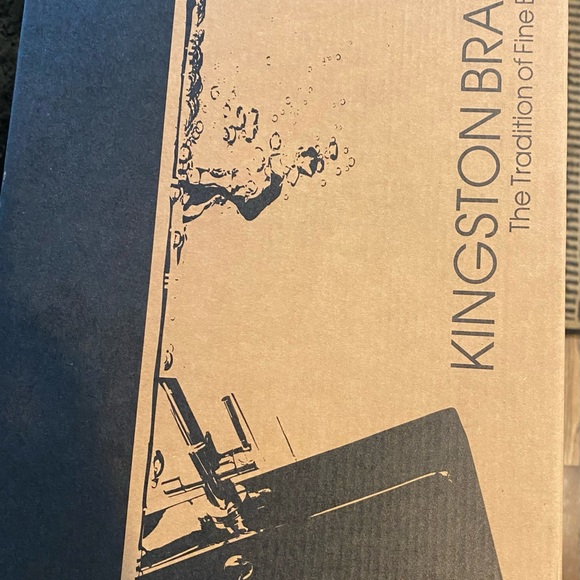 Brand new in box Kingston Brass bathroom faucet - Picture 4 of 6
